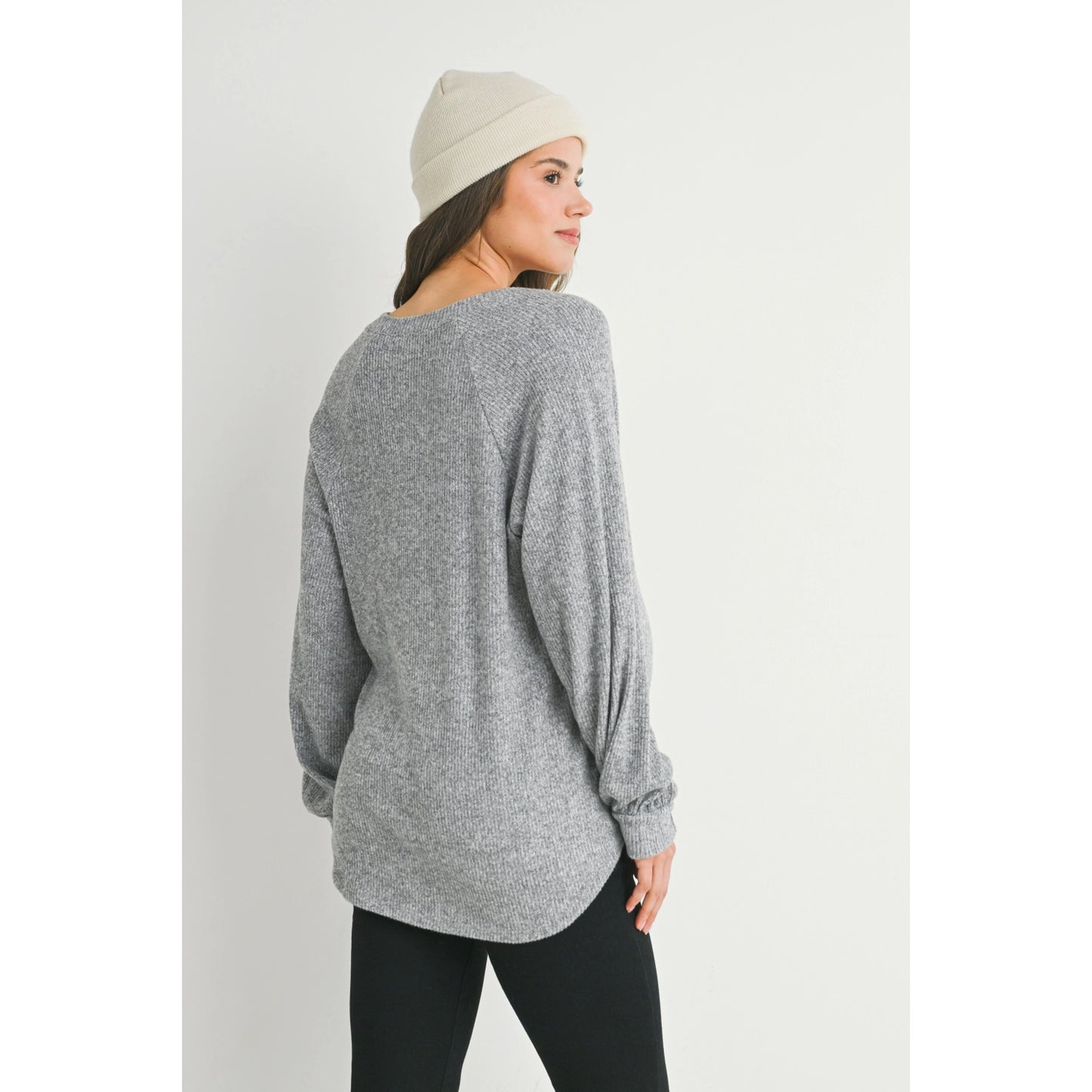 Ribbed V-Neck Long Sleeve Maternity Top