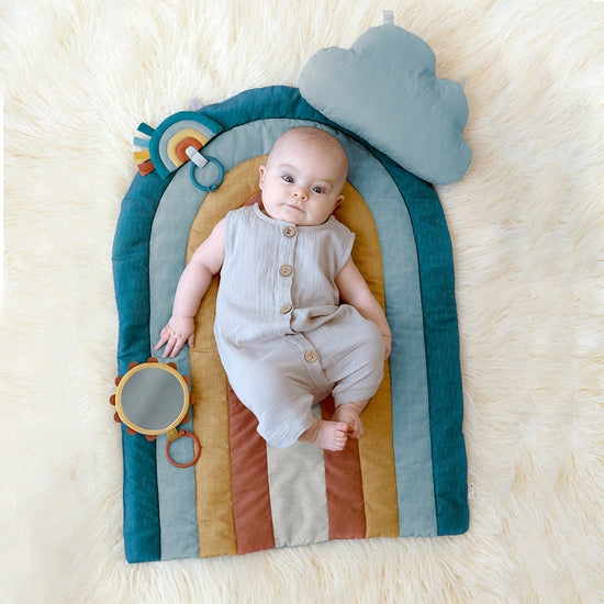 itzy ritzy Tummy Time Rainbow Play Mat